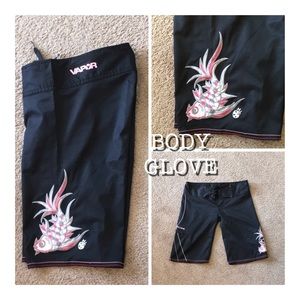 Body Glove Vapor Embroidered Board Shorts Sz 3(Jr)